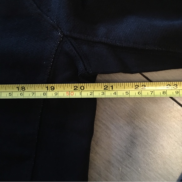 NWT LEVIS FRENCH TERRY CREW NECK SWEATSHIRT MENS SMALL (RAGLAN CUT, CUT & SEW) - Picture 3 of 9